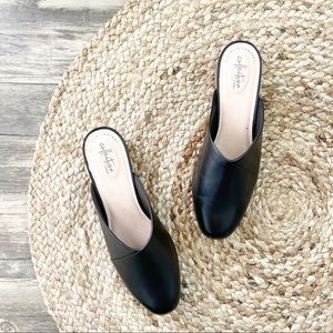 Clarks Juliet Willow Blk Leather Mules - 10 wide
